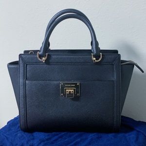 Michael Kors Satchel “Tina”